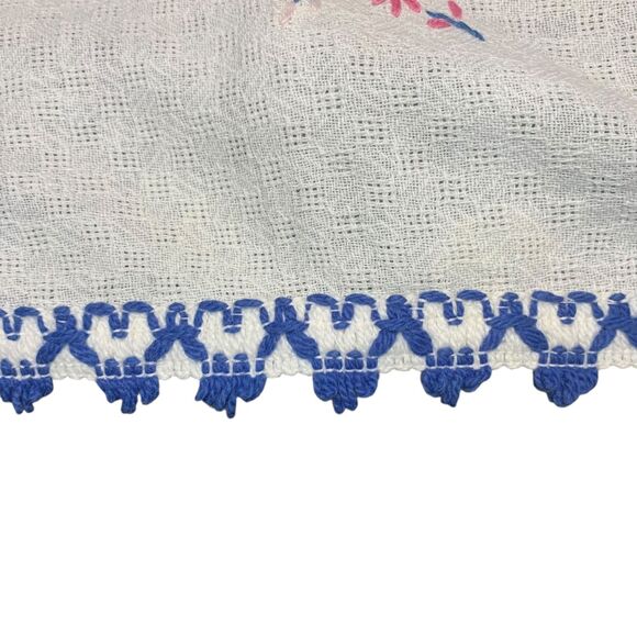 Vintage Linen Tea Towel Embroidered Tea Pots and Floral Country Farmhouse - Picture 5 of 9